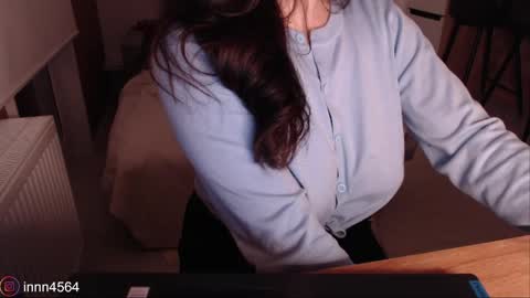 Lin online show from April 14, 9:55 pm
