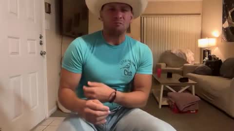 inamate93 online show from May 28, 10:51 am