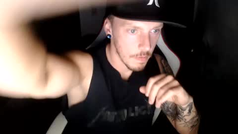 incognitobanditoxx online show from July 31, 8:14 pm