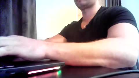 IncredibleSexy online show from June 3, 3:59 pm