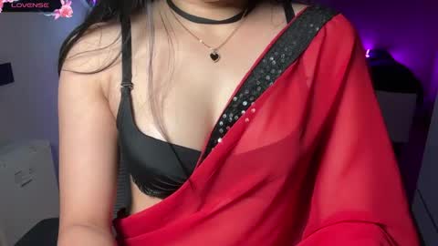 Ayesha online show from April 17, 7:12 pm
