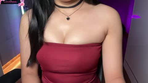 Ayesha online show from April 18, 6:28 pm