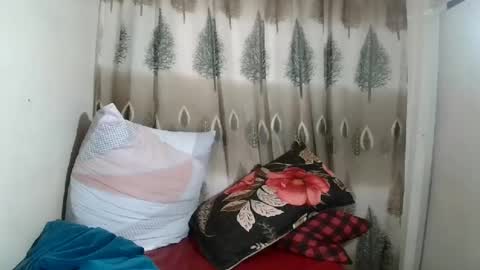 indian_celine00 online show from August 6, 12:53 am