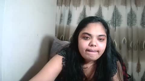 indian_celine00 online show from August 12, 1:08 am