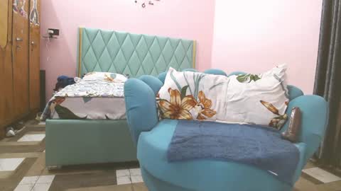Parul online show from August 14, 12:20 pm