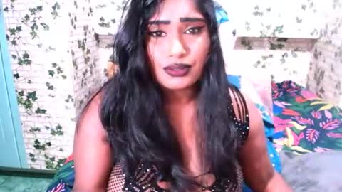 indian_nelisha online show from August 12, 10:23 pm