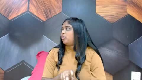Melz online show from August 11, 6:48 am