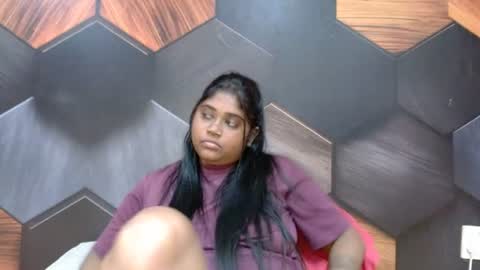 Melz online show from August 12, 1:02 pm
