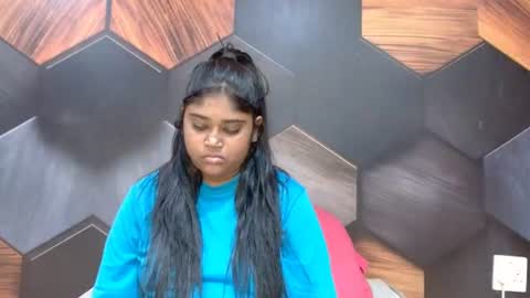 Melz online show from August 15, 8:18 am