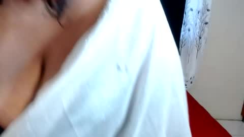 indianass38dd online show from July 31, 3:29 pm