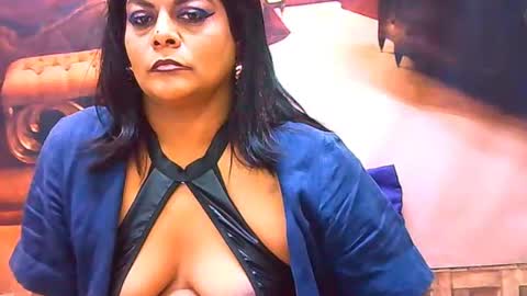 indiancherrypie online show from August 7, 10:54 pm