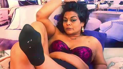 indiancherrypie online show from August 11, 1:18 am
