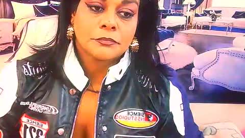 indiancherrypie online show from August 12, 8:55 pm
