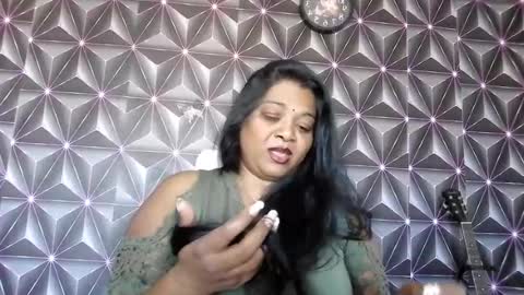 indiandelia online show from August 14, 9:46 am