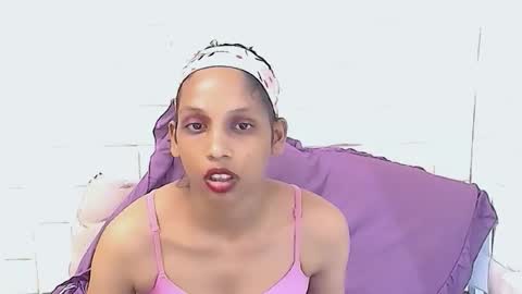 Jade online show from May 15, 12:27 pm