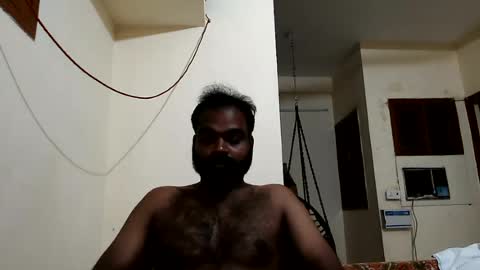 indianhairyguy23 online show from June 30, 9:21 am