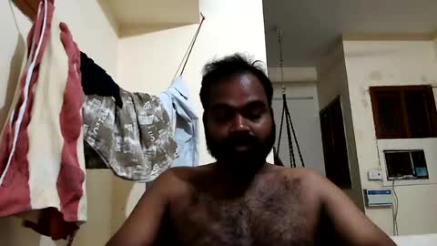 indianhairyguy23 online show from June 30, 3:02 pm