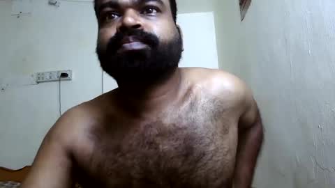 indianhairyguy23 online show from July 11, 9:10 pm