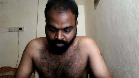 indianhairyguy23 online show from July 22, 12:51 pm