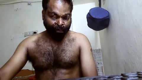 indianhairyguy23 online show from August 10, 9:55 am