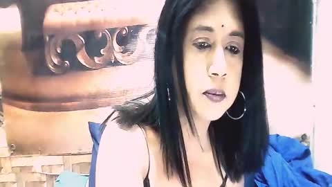 indianpleasurez23 online show from August 14, 9:57 am