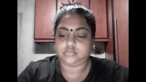 indianpooja1027 online show from May 13, 7:14 pm
