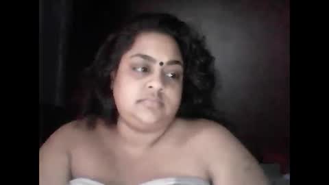 indianpooja1027 online show from May 18, 9:54 am
