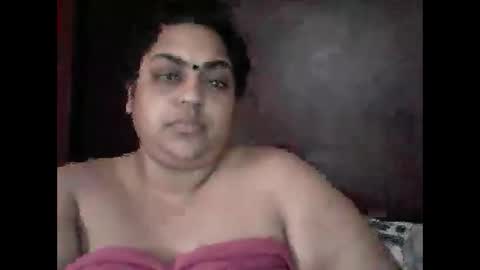 indianpooja1027 online show from June 3, 8:40 am