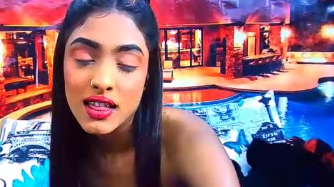 indianpretty11 online show from August 11, 8:38 am