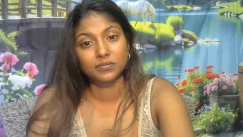 indianqtpie6 online show from July 16, 6:20 pm