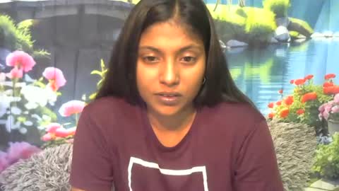 indianqtpie6 online show from July 20, 6:22 pm