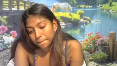 indianqtpie6 online show from July 27, 9:42 pm