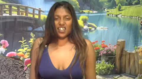indianqtpie6 online show from July 30, 11:22 pm