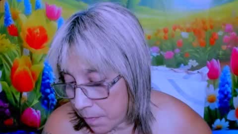 indianroxy27 online show from August 11, 7:49 pm