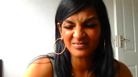 rani online show from August 12, 1:02 pm