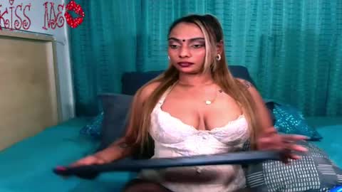 trisha online show from August 15, 2:26 am