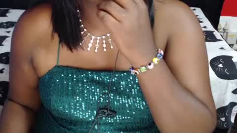 indiansin22 online show from August 12, 7:49 pm