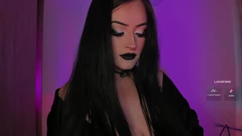 Hey  Im Indie follow me on my instagram  online show from July 26, 6:40 am