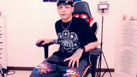 matias online show from June 30, 8:21 pm