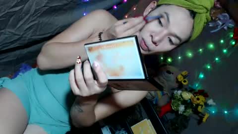 Mae online show from August 10, 4:47 am