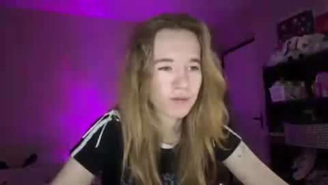 Sofia online show from July 18, 6:42 pm