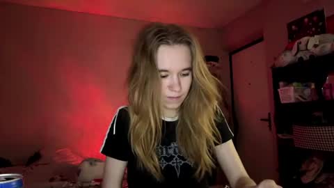Sofia online show from July 18, 11:06 pm
