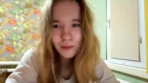Sofia online show from August 6, 6:40 pm