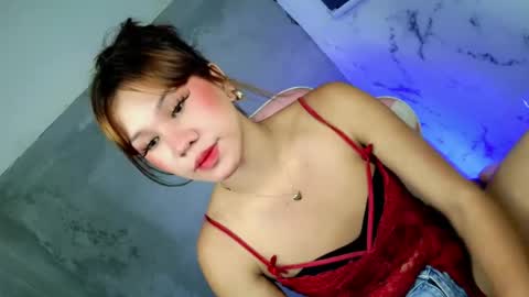 Gianna online show from July 29, 3:52 pm