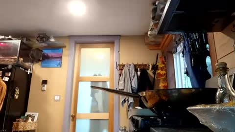 sir. Grummps online show from August 12, 5:26 pm