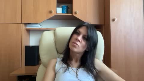 InjaAtHome online show from August 10, 11:22 am