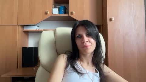 InjaAtHome online show from August 11, 8:27 am