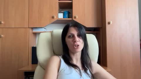 InjaAtHome online show from August 12, 2:19 pm