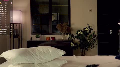 Im Senise Welcome to my room My instagram  online show from July 28, 8:31 am