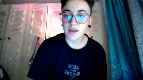 lyan onlyfans n linda online show from July 17, 12:43 am